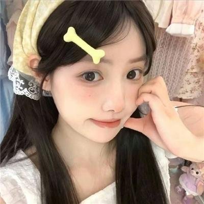 迎风而立的狮子
