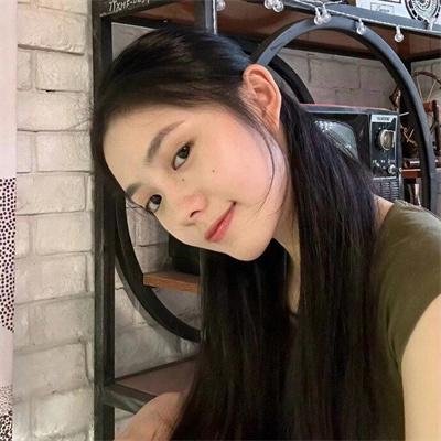 不认识的女友